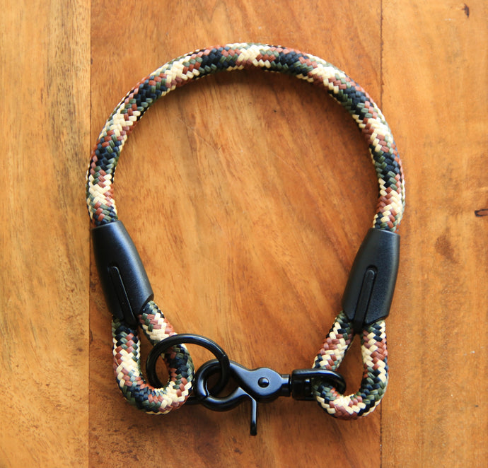 Camo collar