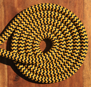 Black & yellow collar